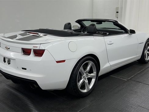 Used 2013 Chevrolet Camaro SS w/ RS Package image 40