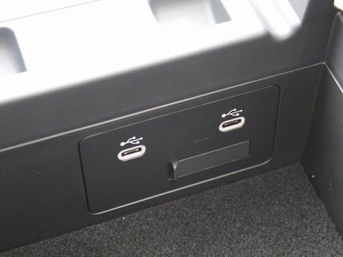 New 2025 MAZDA CX-70 Plug-In Hybrid w/ Premium Pkg image 28