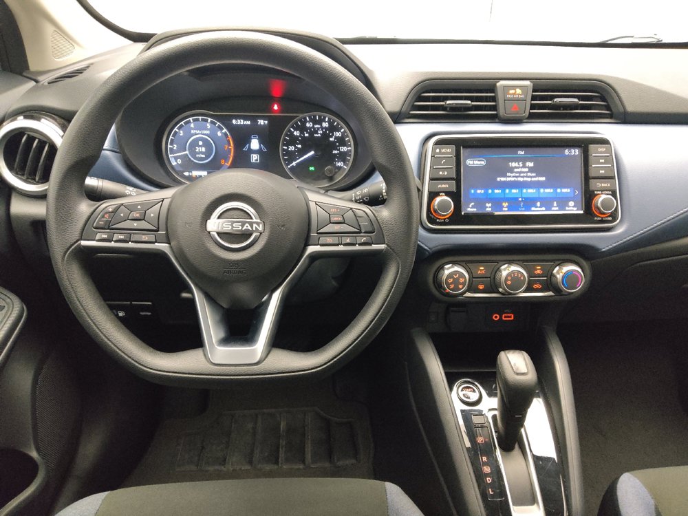 Used 2025 Nissan Versa SV FWD image 22