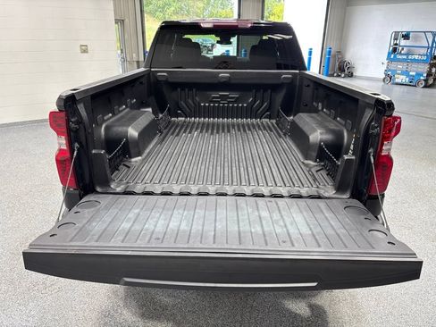 Used 2024 Chevrolet Silverado 1500 LT AWD/4WD image 35