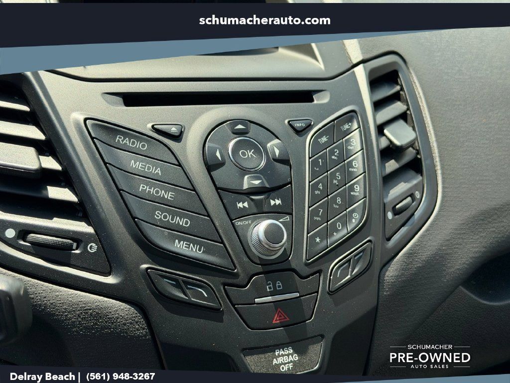 Used 2019 Ford Fiesta SE FWD image 21