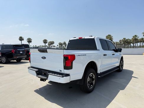 Used 2023 Ford F150 Lightning XLT AWD/4WD image 3