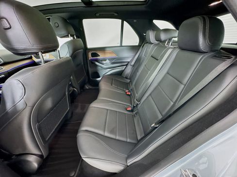 Used 2025 Mercedes-Benz GLE 350 4MATIC image 26