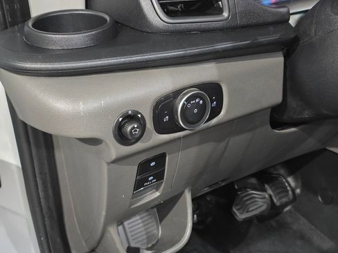 Used 2023 Ford Transit 250 148 High Roof Extended image 17