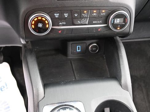 Used 2020 Ford Escape SE AWD/4WD image 12