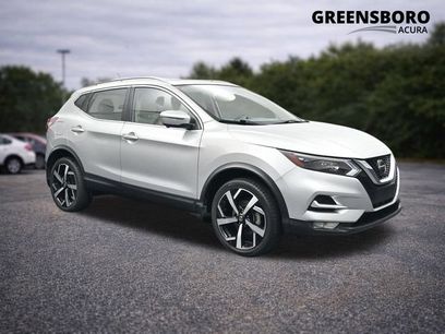 Used 2022 Nissan Rogue Sport SL w/ Premium Package