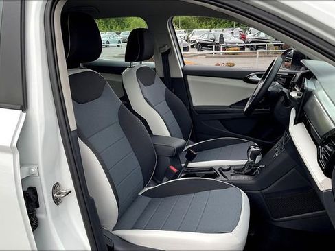 New 2025 Volkswagen Taos S image 27