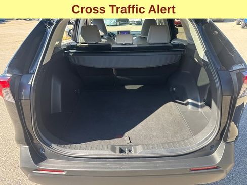 Used 2025 Toyota RAV4 XLE Premium image 10