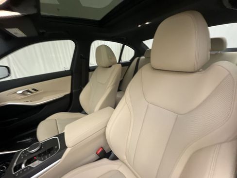 Certified 2024 BMW 330i xDrive Sedan w/ Convenience Package image 12