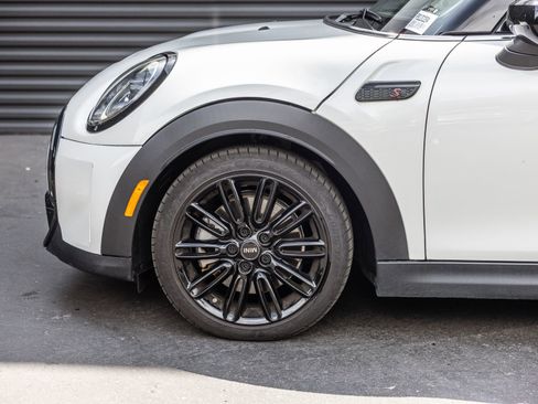 Used 2024 MINI Cooper S FWD image 27