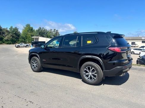 Used 2025 GMC Acadia AT4 w/ Luxury Package AWD/4WD image 7