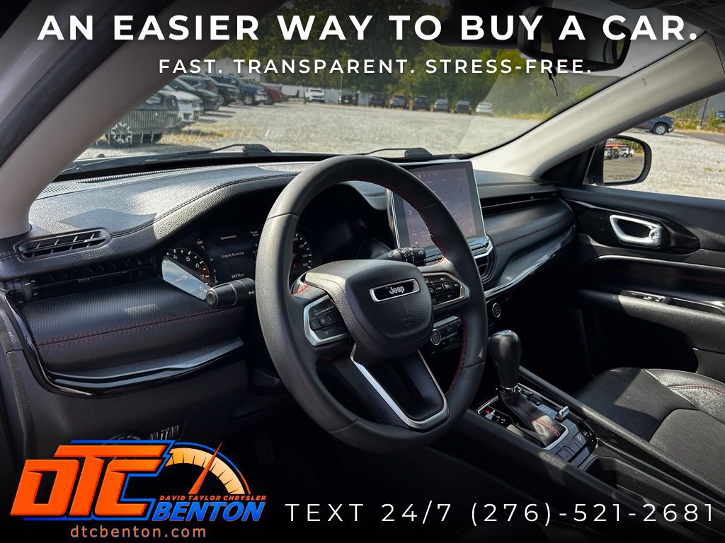 Used 2022 Jeep Compass Trailhawk w/ Trailer Tow Group AWD/4WD image 10