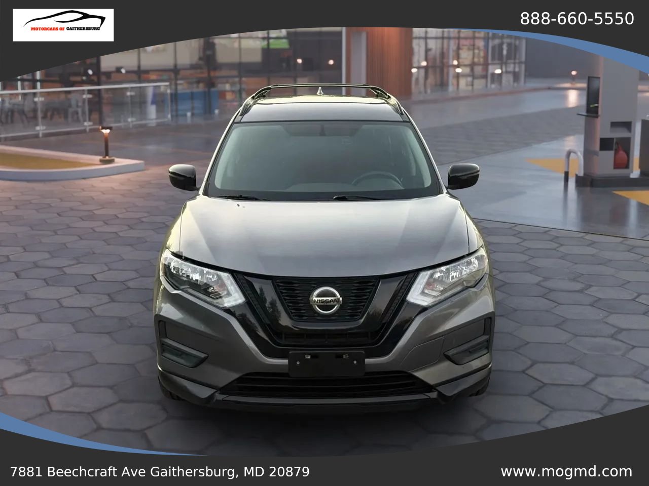 Used 2018 Nissan Rogue SV AWD/4WD image 8