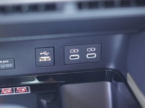 Used 2026 Toyota Camry XSE FWD image 32