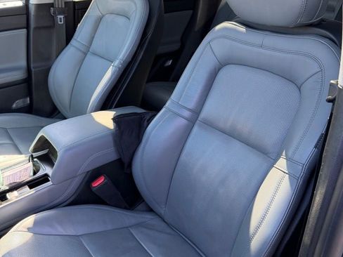 Used 2020 Lincoln Corsair FWD w/ Premium Package image 7