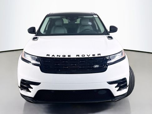 Used 2025 Land Rover Range Rover Velar Dynamic SE AWD/4WD image 2