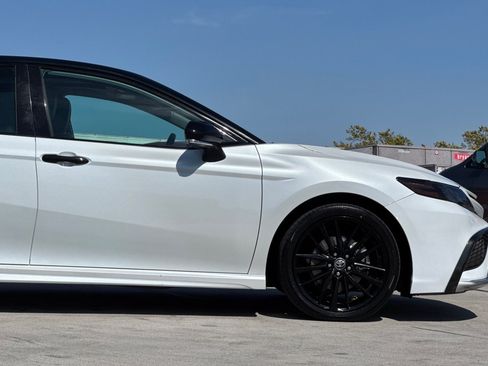 Certified 2021 Toyota Camry XSE FWD image 33