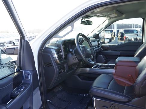 Certified 2023 Ford F350 Lariat w/ Chrome Package image 16