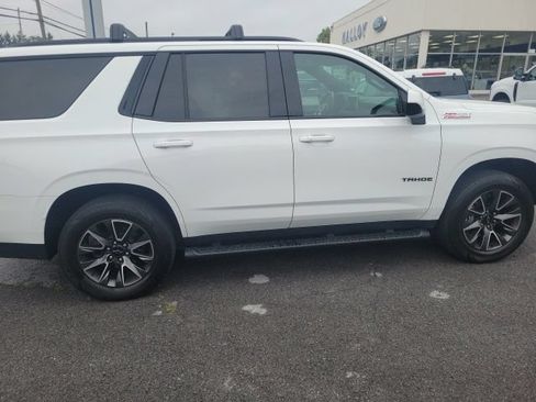 Used 2021 Chevrolet Tahoe Z71 w/ Rear Media and Nav Package AWD/4WD image 2