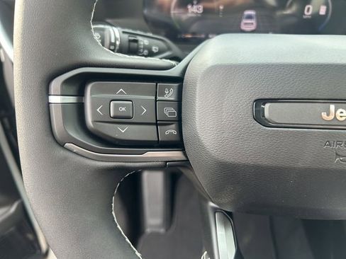 New 2026 Jeep Cherokee Overland image 28