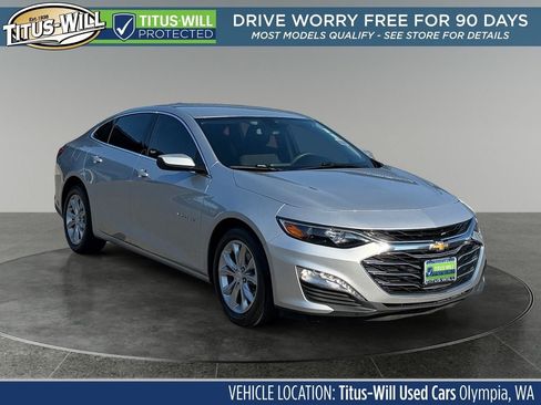 Used 2019 Chevrolet Malibu LT FWD image 1