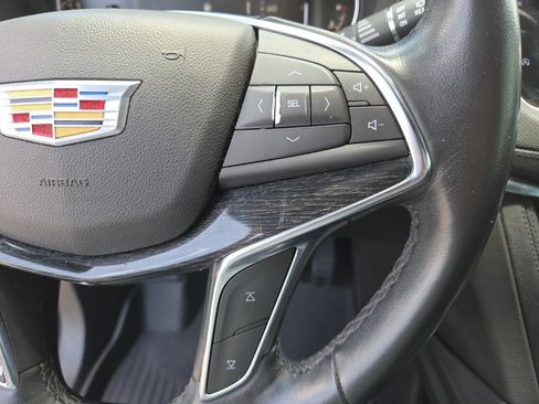 Used 2021 Cadillac XT5 Premium Luxury FWD image 34