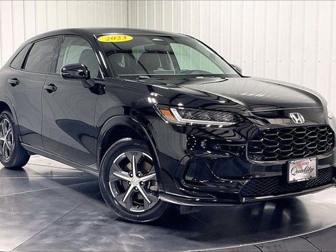 Used 2023 Honda HR-V EX-L image 3