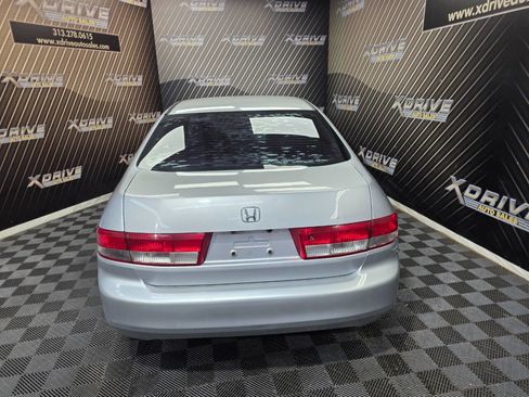 Used 2003 Honda Accord EX image 12
