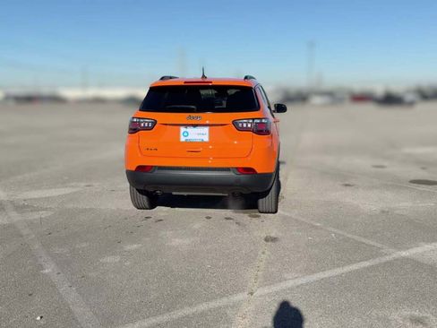 New 2026 Jeep Compass Latitude image 10