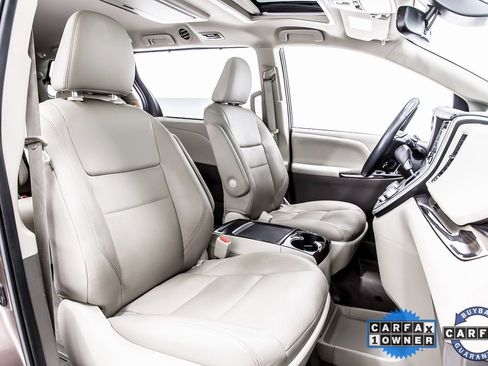 Used 2020 Toyota Sienna XLE Premium image 34