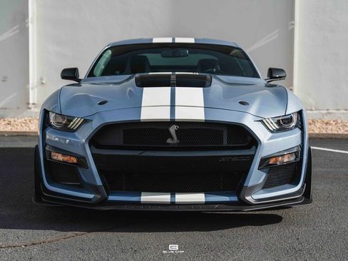 Used 2022 Ford Mustang Shelby GT500 w/ Carbon Fiber Track Pack RWD image 13
