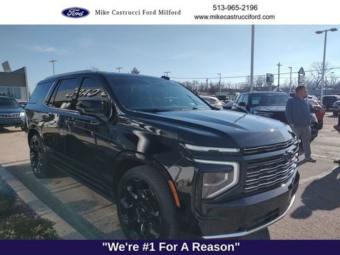 Used 2025 Chevrolet Tahoe High Country image 2