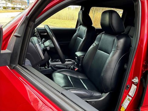 Used 2021 Toyota Tacoma TRD Sport w/ TRD Premium Sport Package image 9