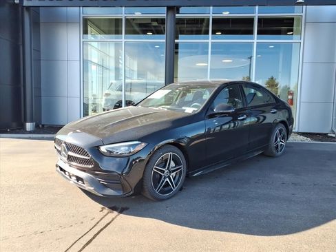 Used 2026 Mercedes-Benz C 300 4MATIC Sedan image 2
