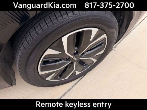 Certified 2024 Kia EV6 Wind AWD/4WD image 9