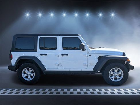 Used 2021 Jeep Wrangler Unlimited Islander image 2
