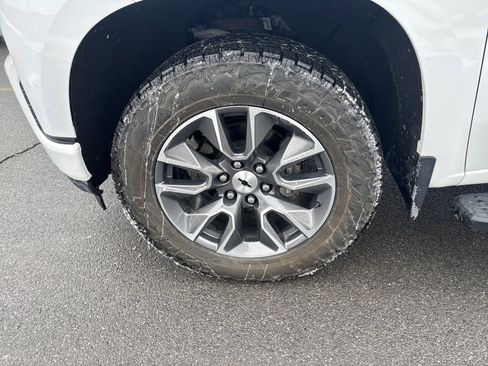 Used 2021 Chevrolet Silverado 1500 RST w/ Convenience Package II image 11