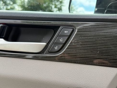 Used 2018 Hyundai Sonata Limited FWD image 31