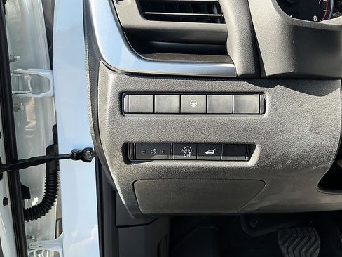 New 2026 Nissan Rogue SV image 9