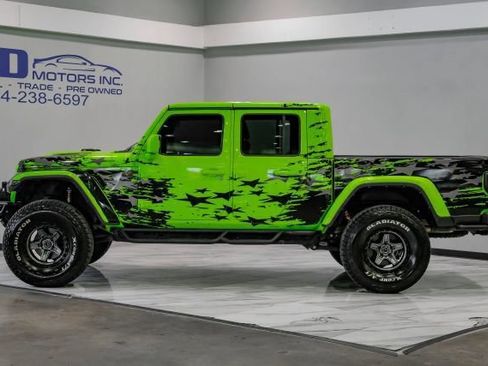 Used 2021 Jeep Gladiator Rubicon w/ LED Lighting Group AWD/4WD image 12