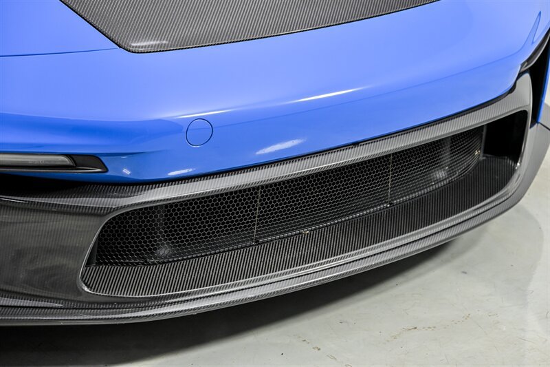Used 2024 Porsche 911 GT3 RS RWD image 4