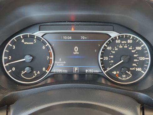 Used 2023 Nissan Altima 2.5 SR AWD/4WD image 10