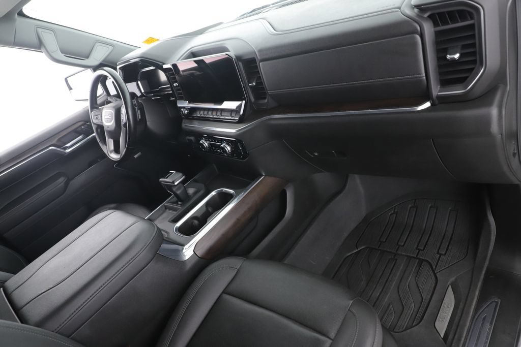 Used 2023 GMC Sierra 1500 SLT AWD/4WD image 29