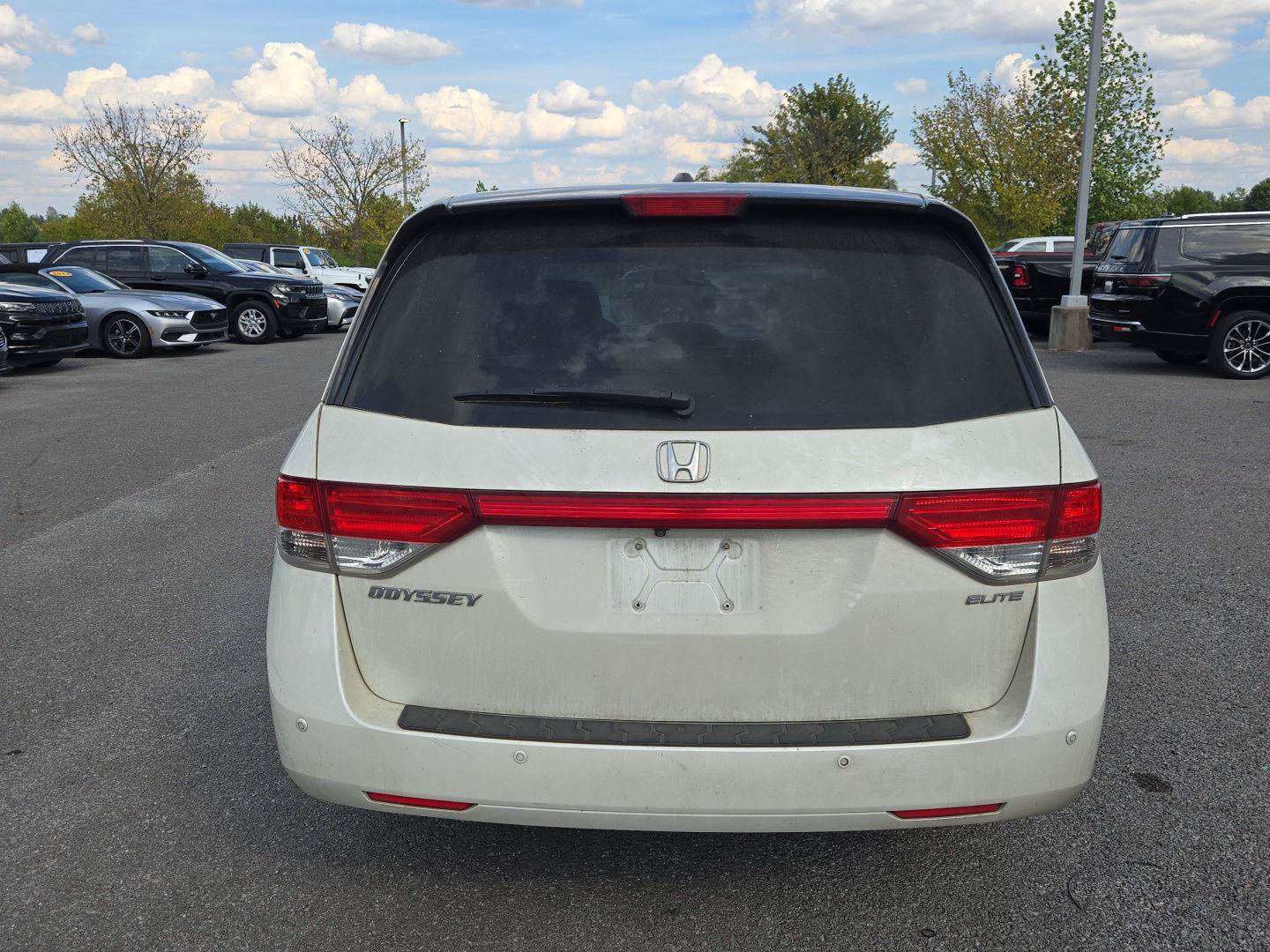 Used 2015 Honda Odyssey Touring image 6