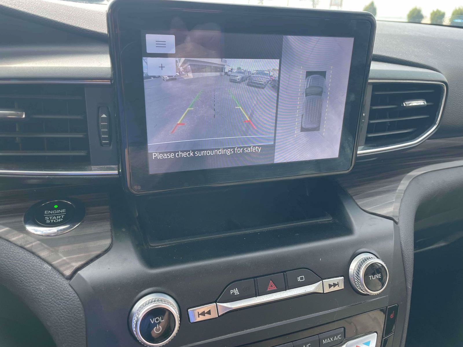 Used 2020 Ford Explorer Limited AWD/4WD image 19