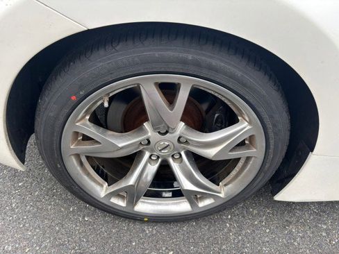 Used 2012 Nissan 370Z Touring w/ Sport Pkg image 21