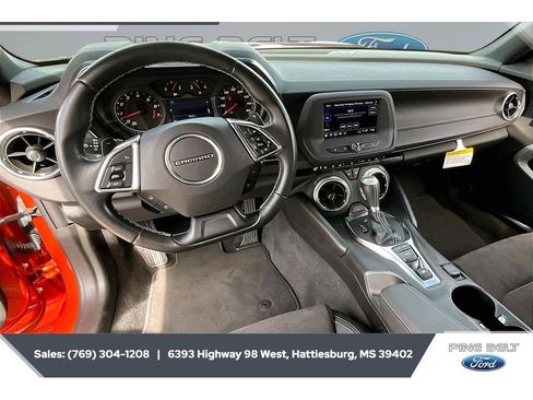 Used 2023 Chevrolet Camaro LT RWD image 13