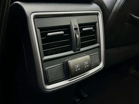 Certified 2024 Subaru Forester Limited image 28