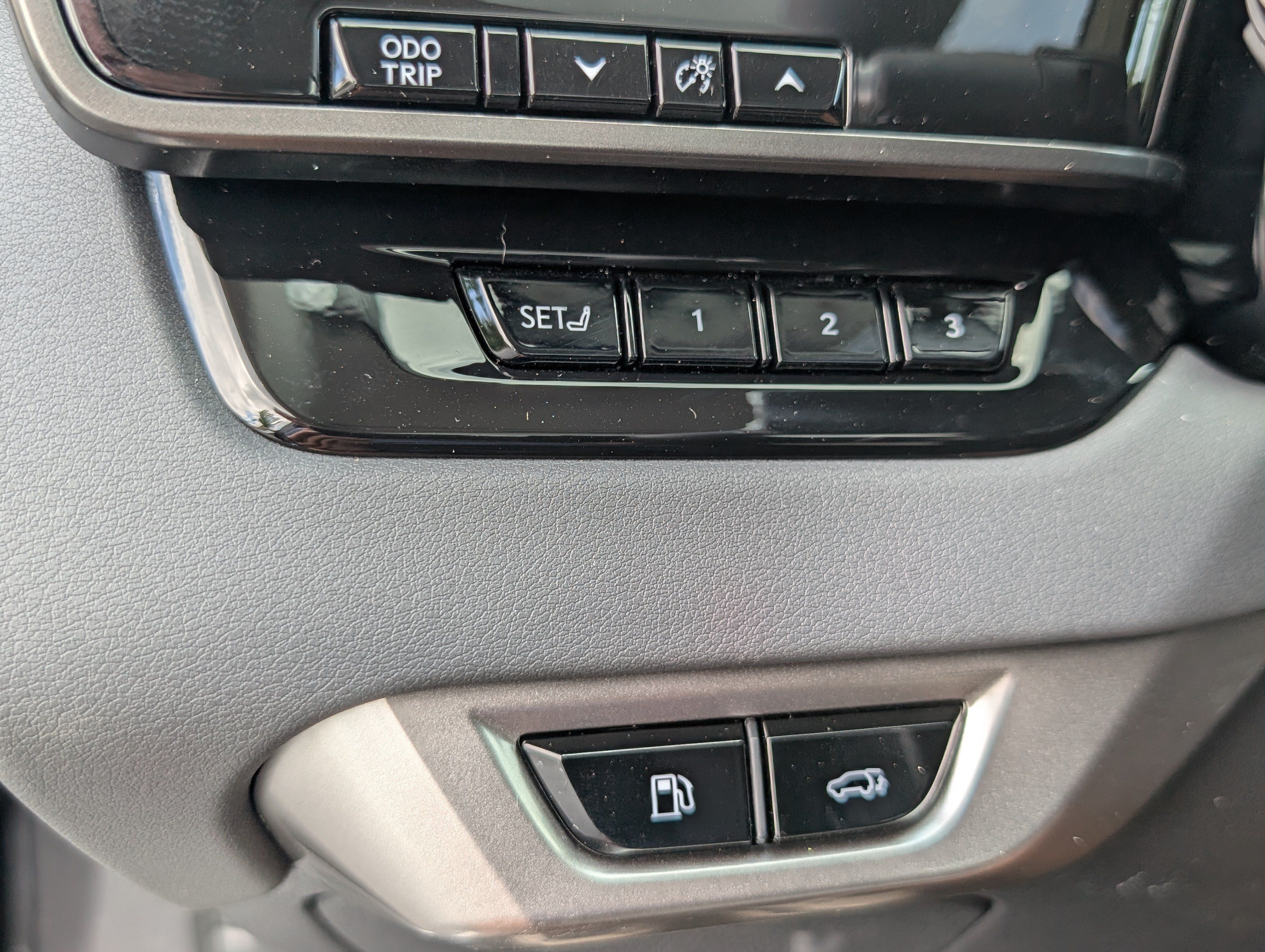 New 2026 Lexus RX 350 w/ Convenience Package AWD/4WD image 18