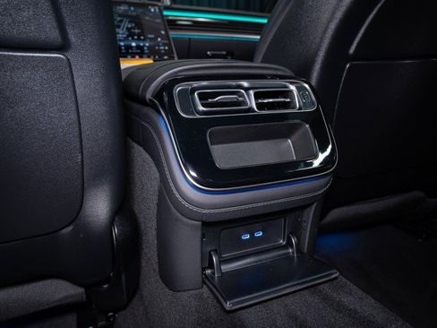 New 2026 Mercedes-Benz S 580 4MATIC Sedan image 23